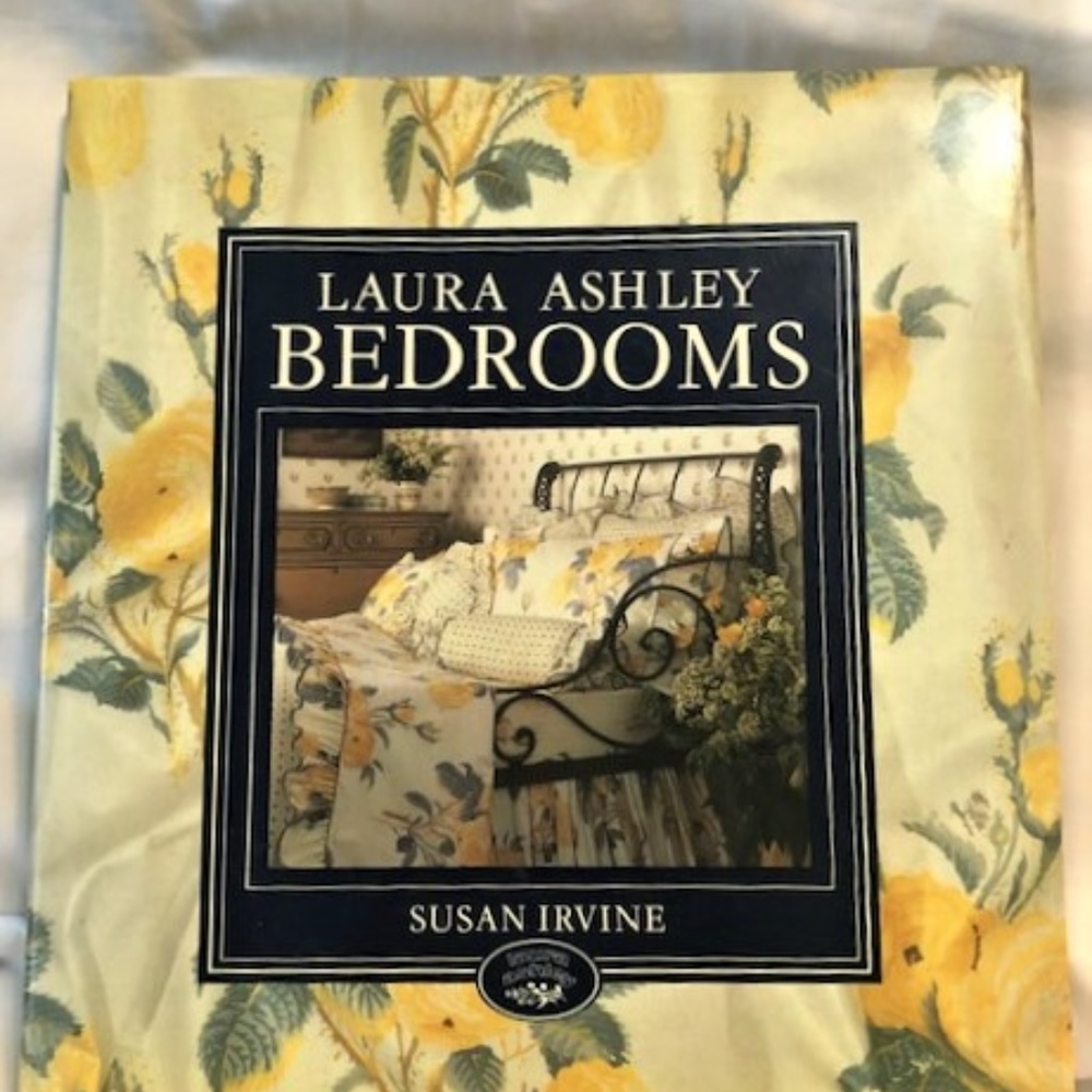 Laura Ashley Bedrooms by Susan Irvine